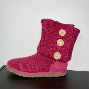 Pink Knit Uggs with Buttons, Women’s Size 9